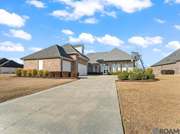 6277 Royal Lakes Estates Ave, Gonzales, LA 70737