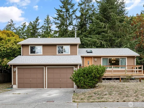 1864 NE 11th Avenue, Oak Harbor, WA 98277