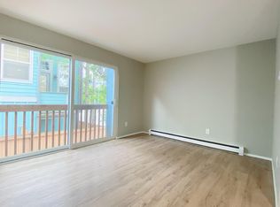 5012 11th Ave NE #A, Seattle, WA 98105