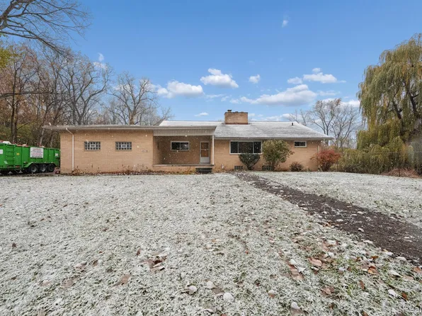 21697 McClung Ave, Southfield, MI 48075