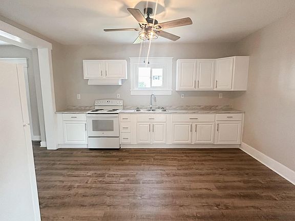 4th image of 403 Nordale Ave #403