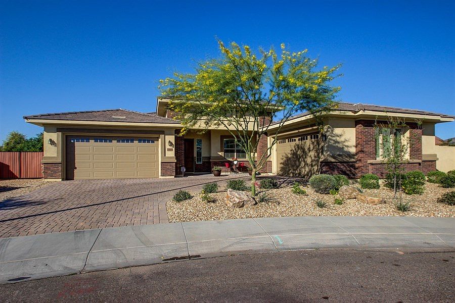 1st image of 15869 W Bonitos Dr