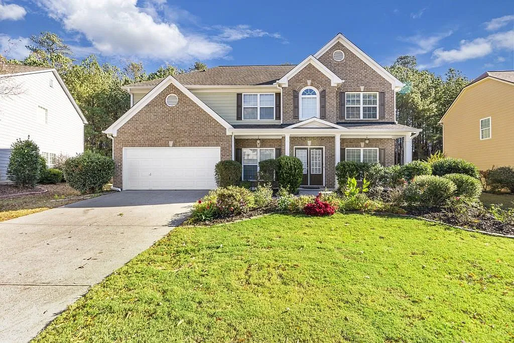 434 Crestmont Ln photo 1