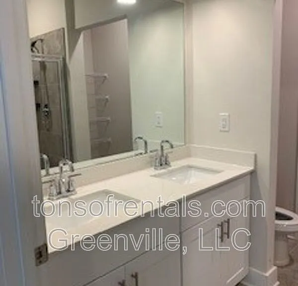 34 Galley Ln — Photo 5