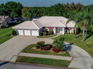 8899 Misty Creek Dr, Sarasota, FL 34241