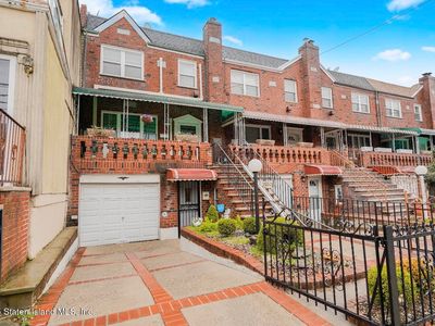 2552 E 2nd St, Brooklyn, NY, 11223