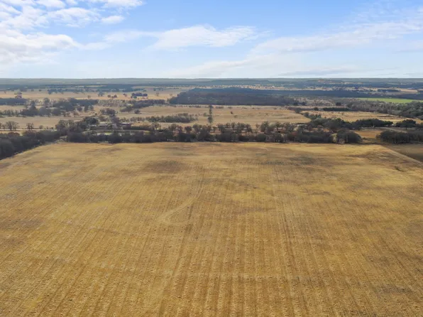 747 Natty Flat Rd, Lipan, TX 76462