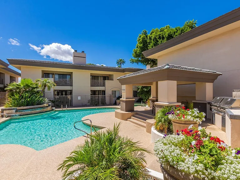 3235 E Camelback Rd #201 — Photo 13