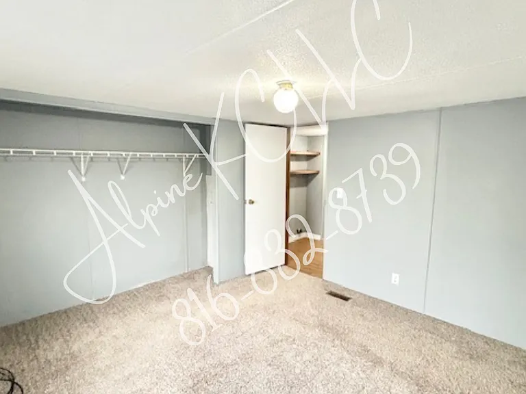 5505 SW Lakefront Ln S #4 — Photo 3