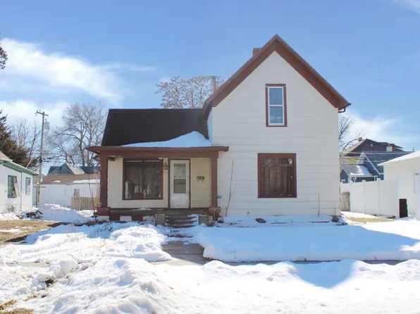 215 W 5th St, Hastings, NE 68901