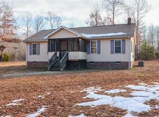 406 Trents Mill Rd, Cumberland, VA 23040