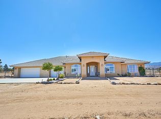 6933 Chelsea Rd, Phelan, CA 92371
