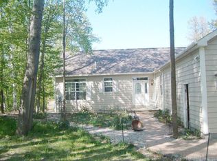 2925 Canton Rd, Cheboygan, MI 49721