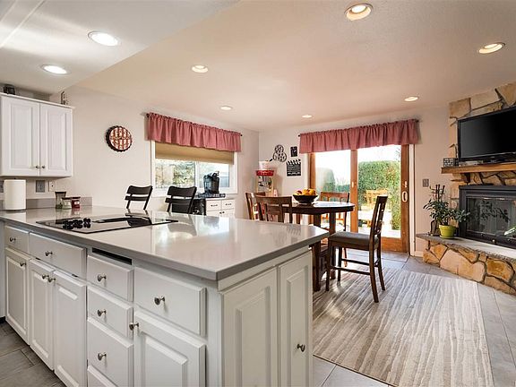 4th image of 189 Greenview Dr