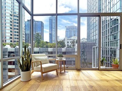 645 W 9th St APT 720, Los Angeles, CA, 90015