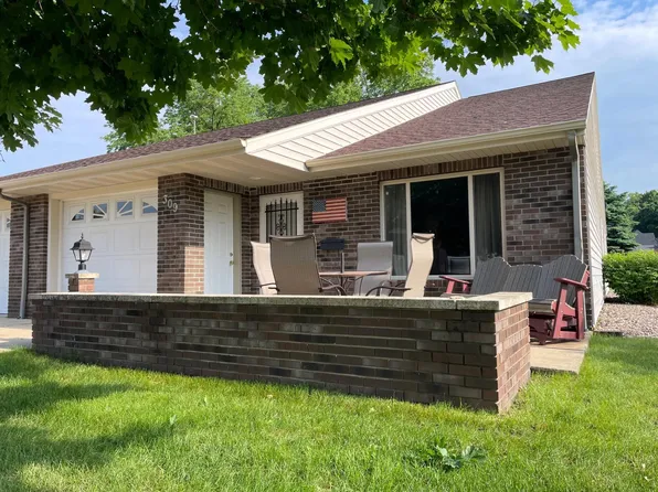 309 1st Ave SE, Grand Meadow, MN 55936