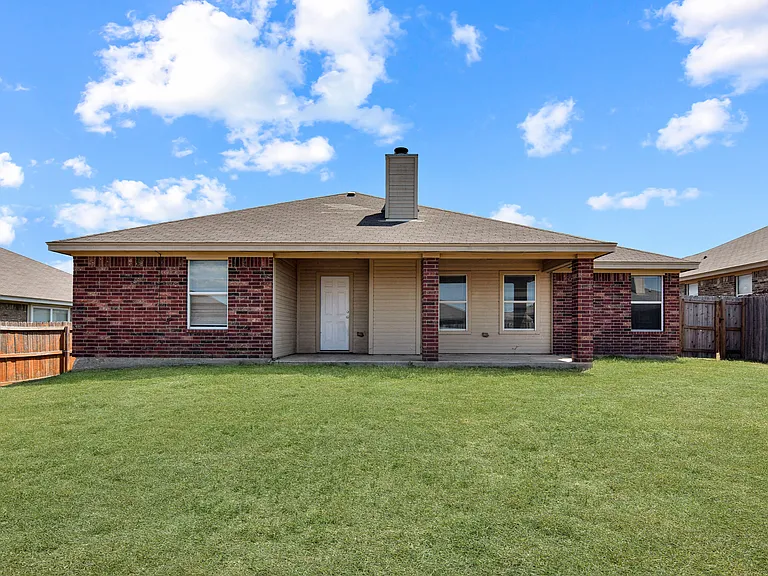 3605 Salt Fork Dr — Photo 16