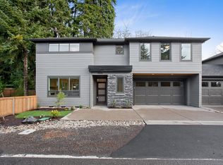 19232 Pilkington Rd, Lake Oswego, OR 97035