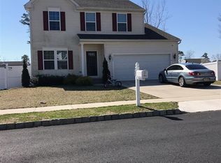 323 Sea Pine Dr, Egg Harbor Township, NJ 08234