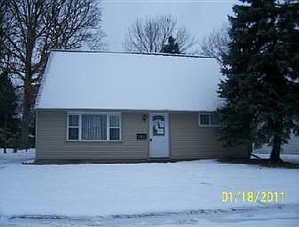 1st image of 1842 Hanover St