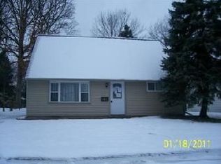 1842 Hanover St, Cuyahoga Falls, OH 44221