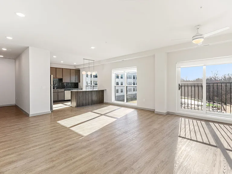 Altura Apartments — Photo 27