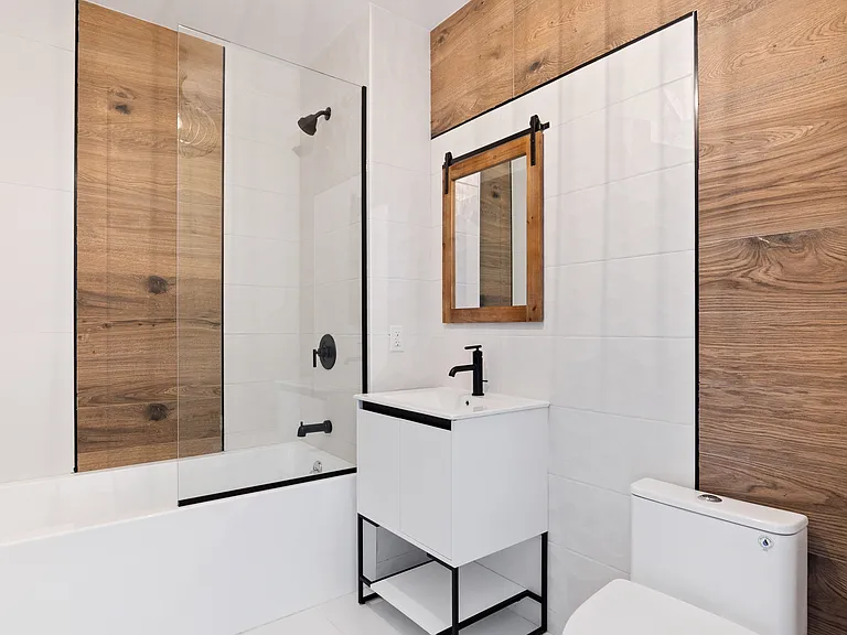 1286 New York Ave #4C — Photo 9