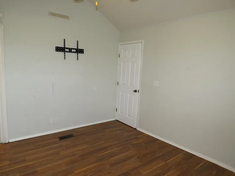 4657 S Bonnie Brae St — Photo 23