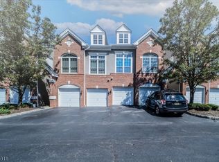 907 Redspire Dr, Union, NJ 07083
