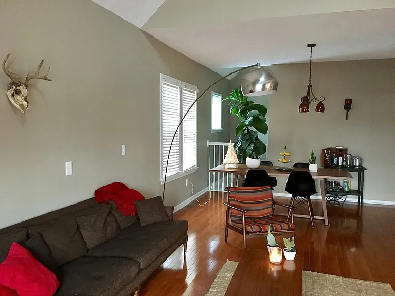 2510 W 7th St — Photo 14