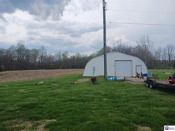 3rd image of 961 Stovall Rd
