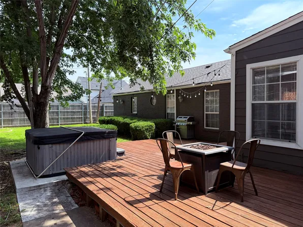 957 E 37th St, Tulsa, OK 74105