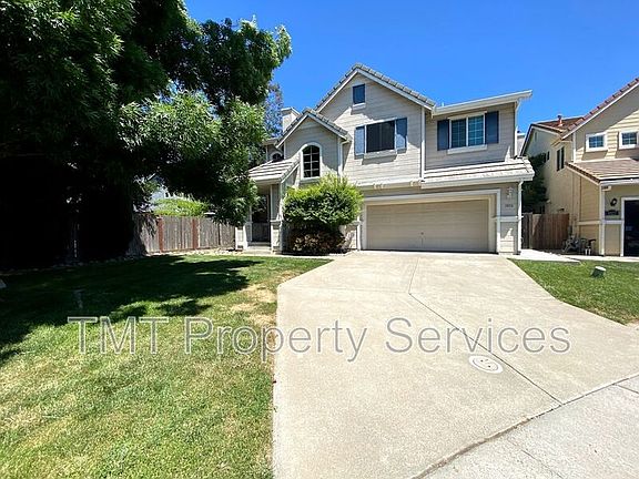 2nd image of 8823 Ocean Breeze Ct