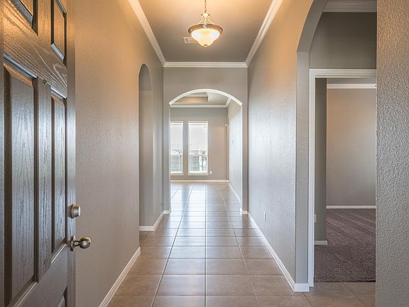 2nd image of 5715 Blackstone Dr