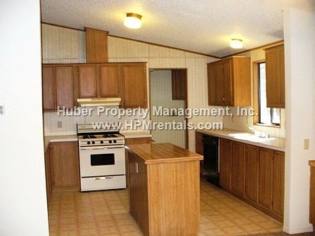 4th image of 5462 Thomas Dr