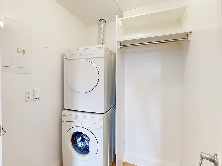411 River Rd #417 — Photo 7