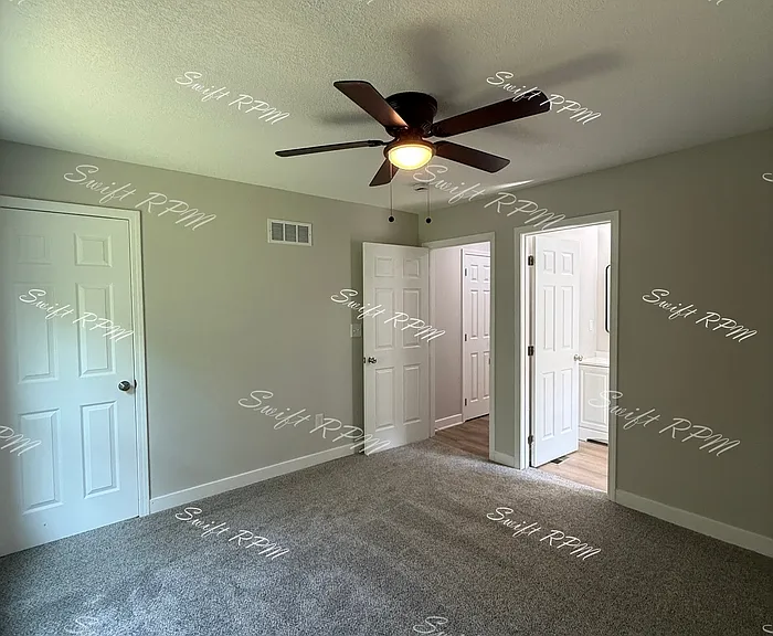 1038 Oakland Ave #1 — Photo 6