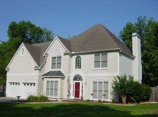 1019 Williamsburg Dr, Valdosta, GA 31602