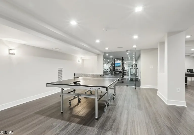 63 Roberts Rd — Photo 26