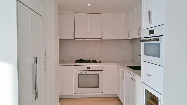 Rented by Battery Park Realty | media 7