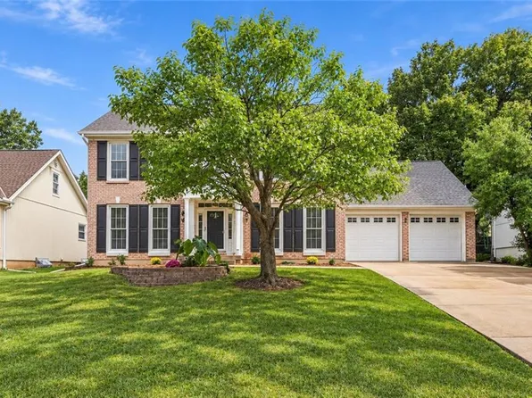 10246 Hauser St, Lenexa, KS 66215