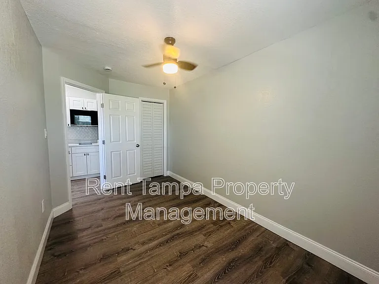 680 22nd Ave S #12 — Photo 10
