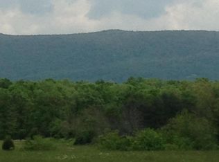 Winningham Rd, Crossville, TN 38572