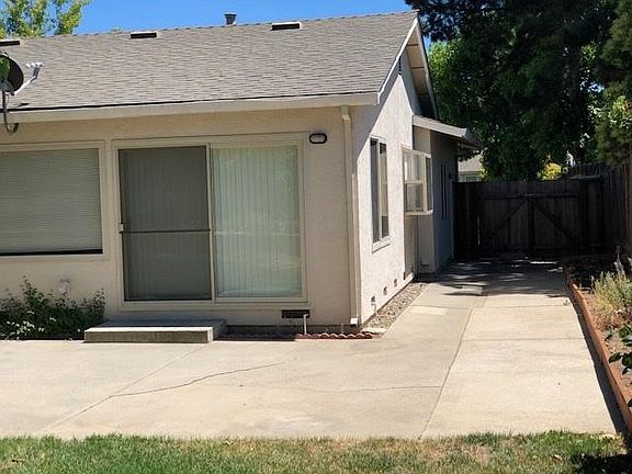 5th image of 17018 Aspen Way