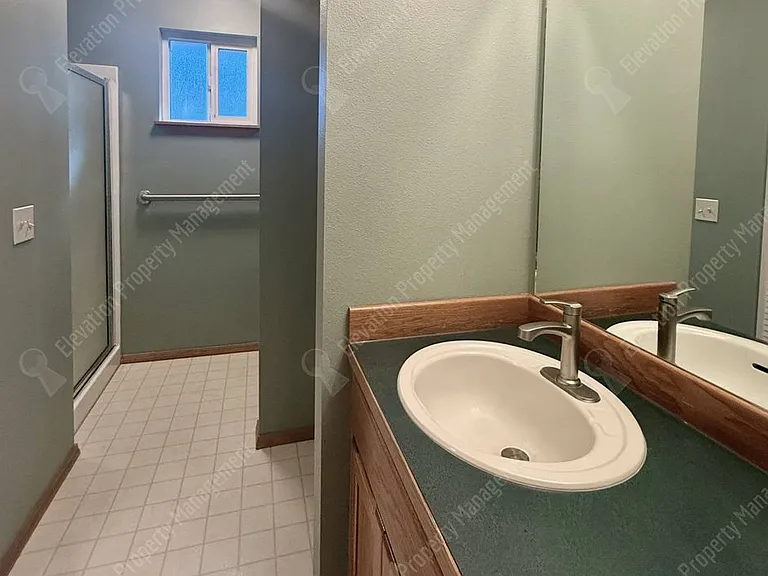 3092 NE Tahoe Ct — Photo 13