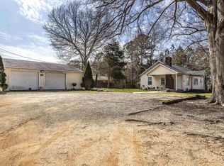 405 W Georgia Rd, Simpsonville, SC 29681