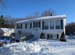 39 Harugari St, Fitchburg, MA 01420