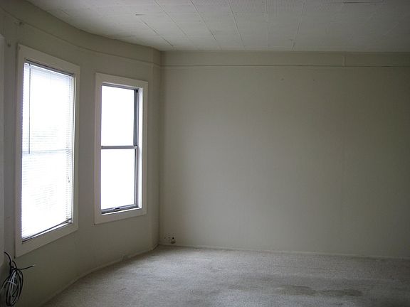 2nd image of 50 Theta Ave