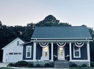 902 S Vine St, Clarksville, AR 72830