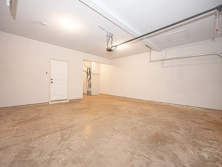 5599 Wheeler Ridge Rd — Photo 24